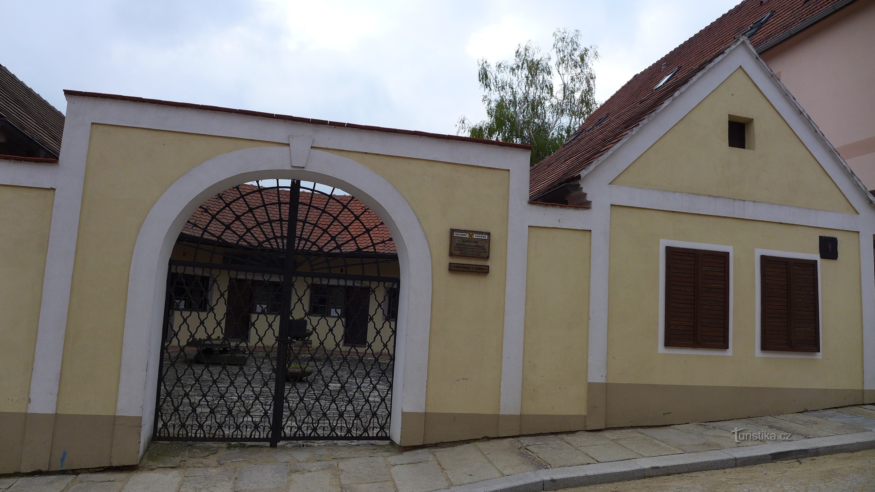 Moravské Budějovice - meat shops