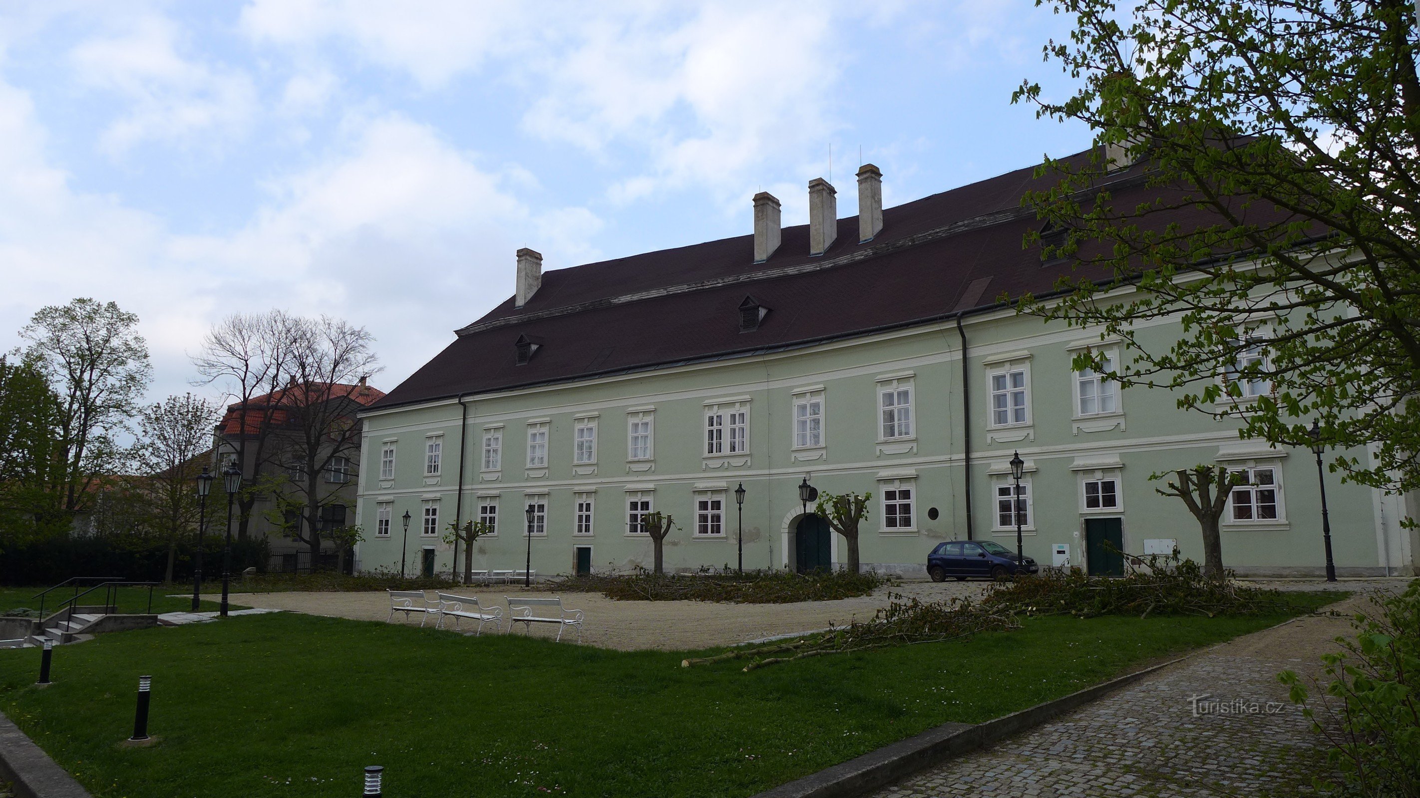 Moravské Budějovice - castle