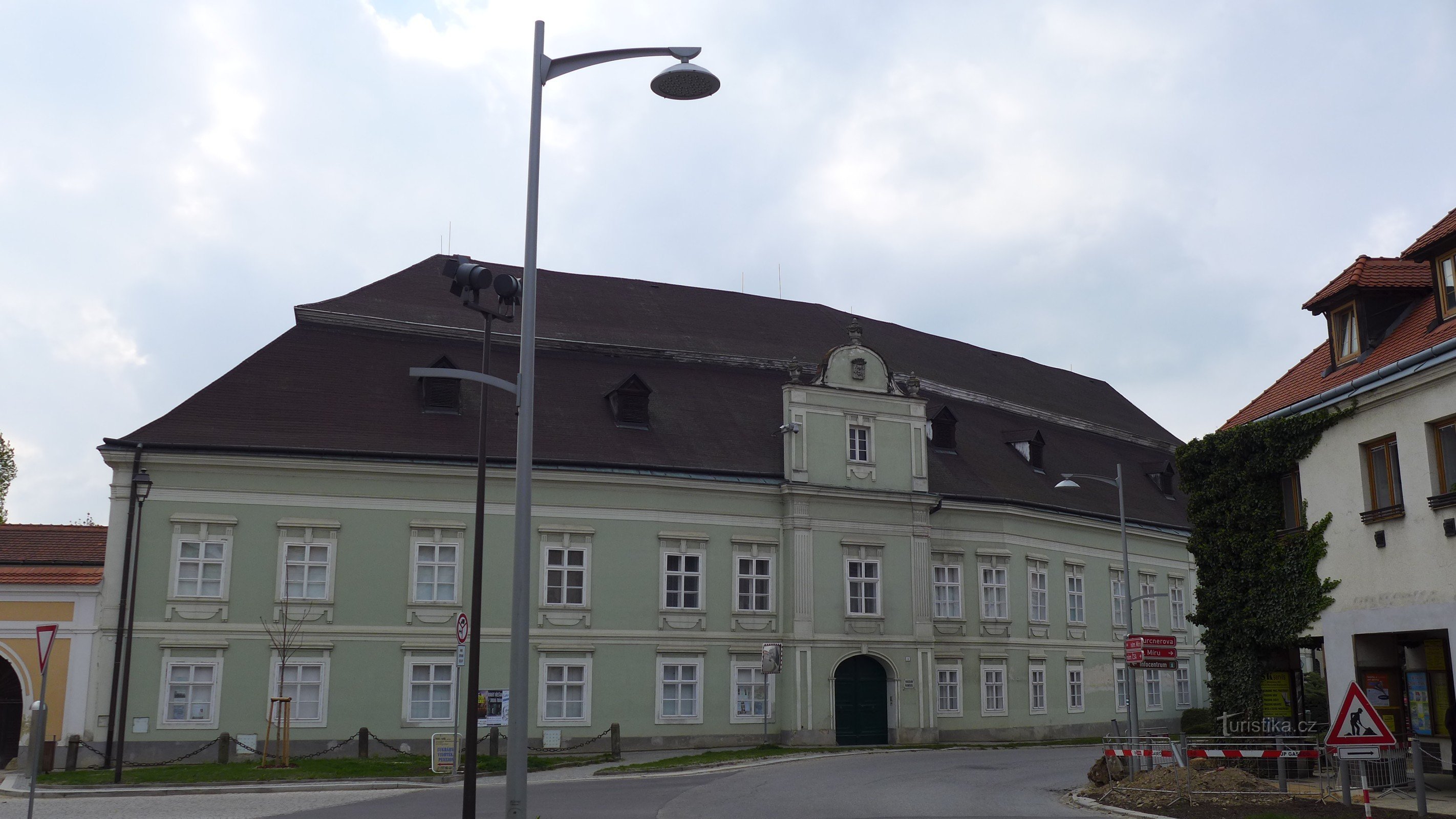 Moravské Budějovice - castel