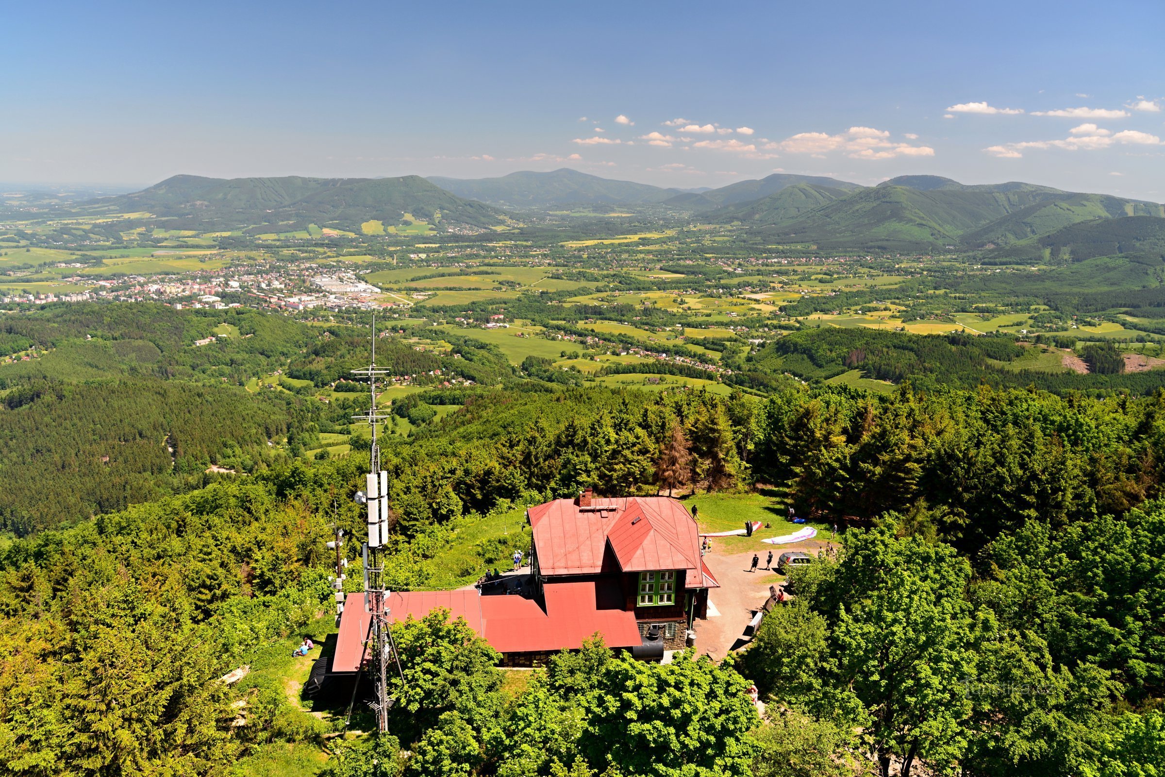 Monti Beskydy della Moravia e della Slesia: Velký Javorník - cottage dell'unità di montagna