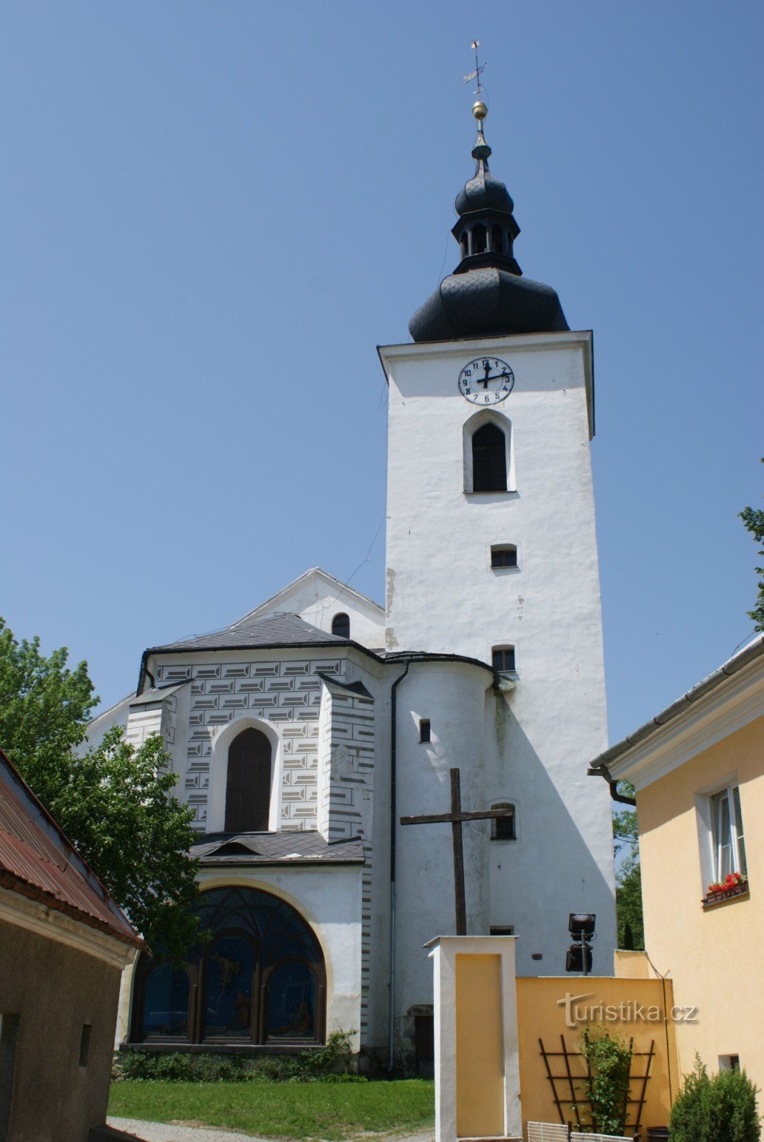 Moravian Beroun och dess monument.