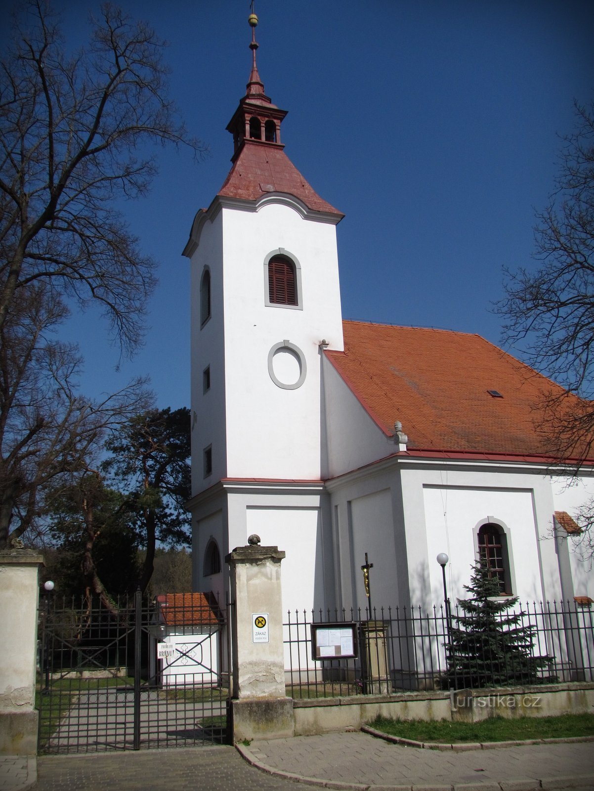 Moravský Krumlov - Cerkev vseh svetih