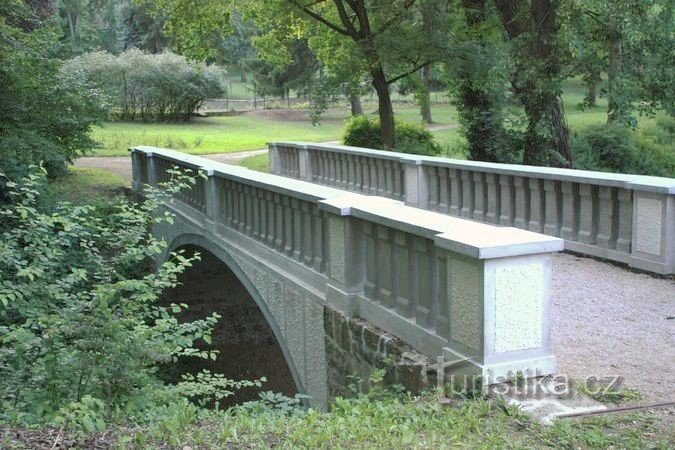 Moravský Krumlov - park dvorca