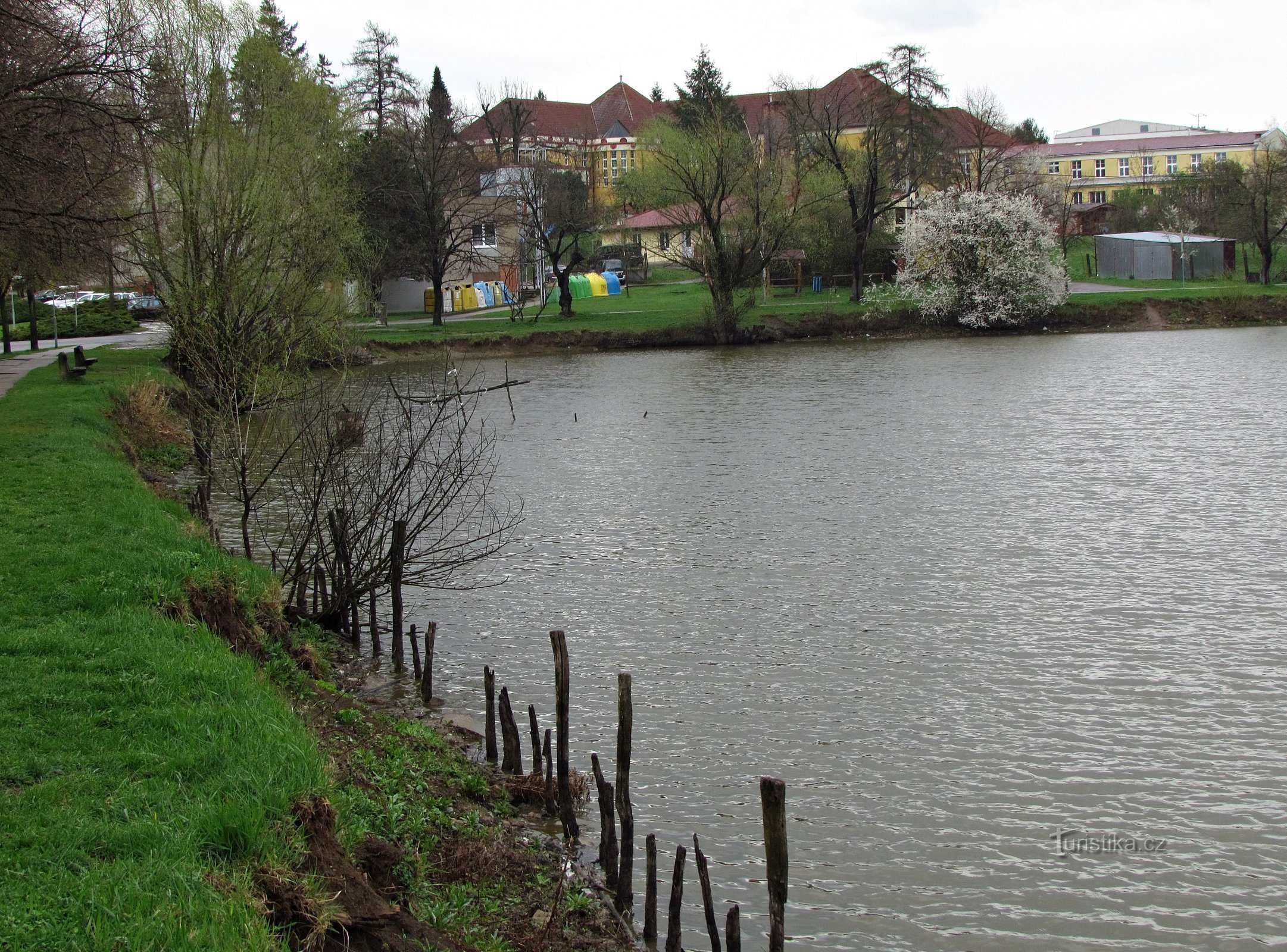 Morkovice - ribnik Ovčáček in baročna kašča