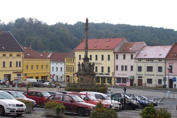 Plague column on Benešovské square