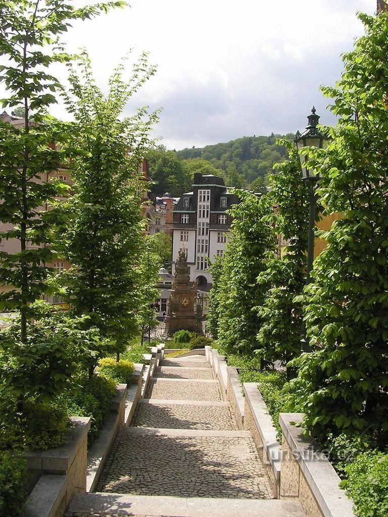 Colonne de la peste de la source du château supérieur - 14.5.2004