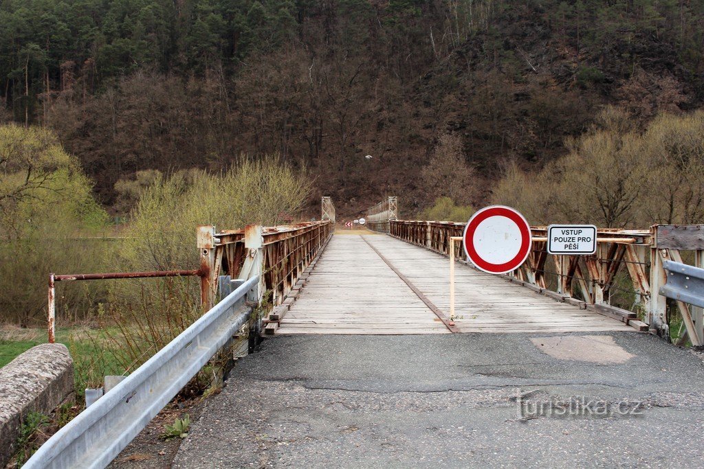 Brücke von der Gemeinde