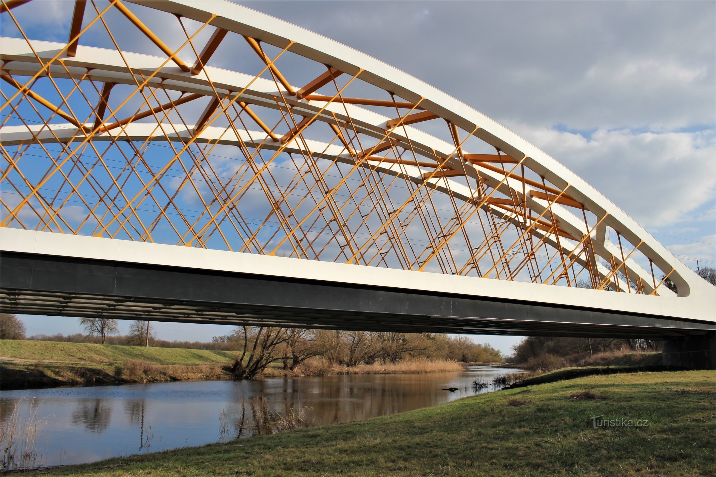 Oskarbrücke, Detail des Brückenbauwerks