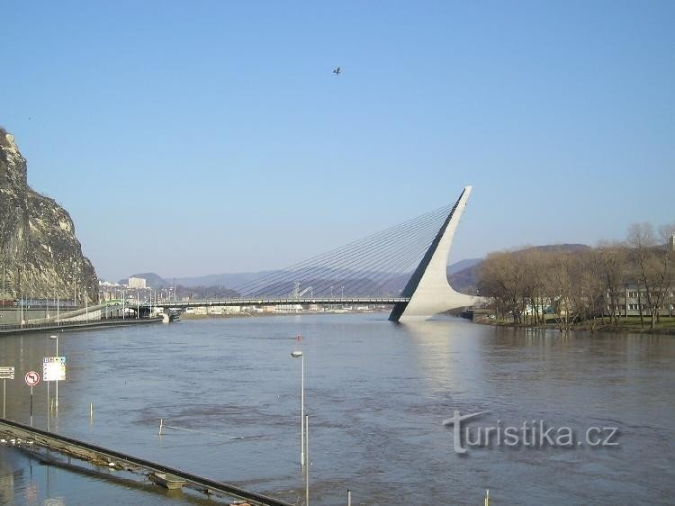 Brug over de Elbe