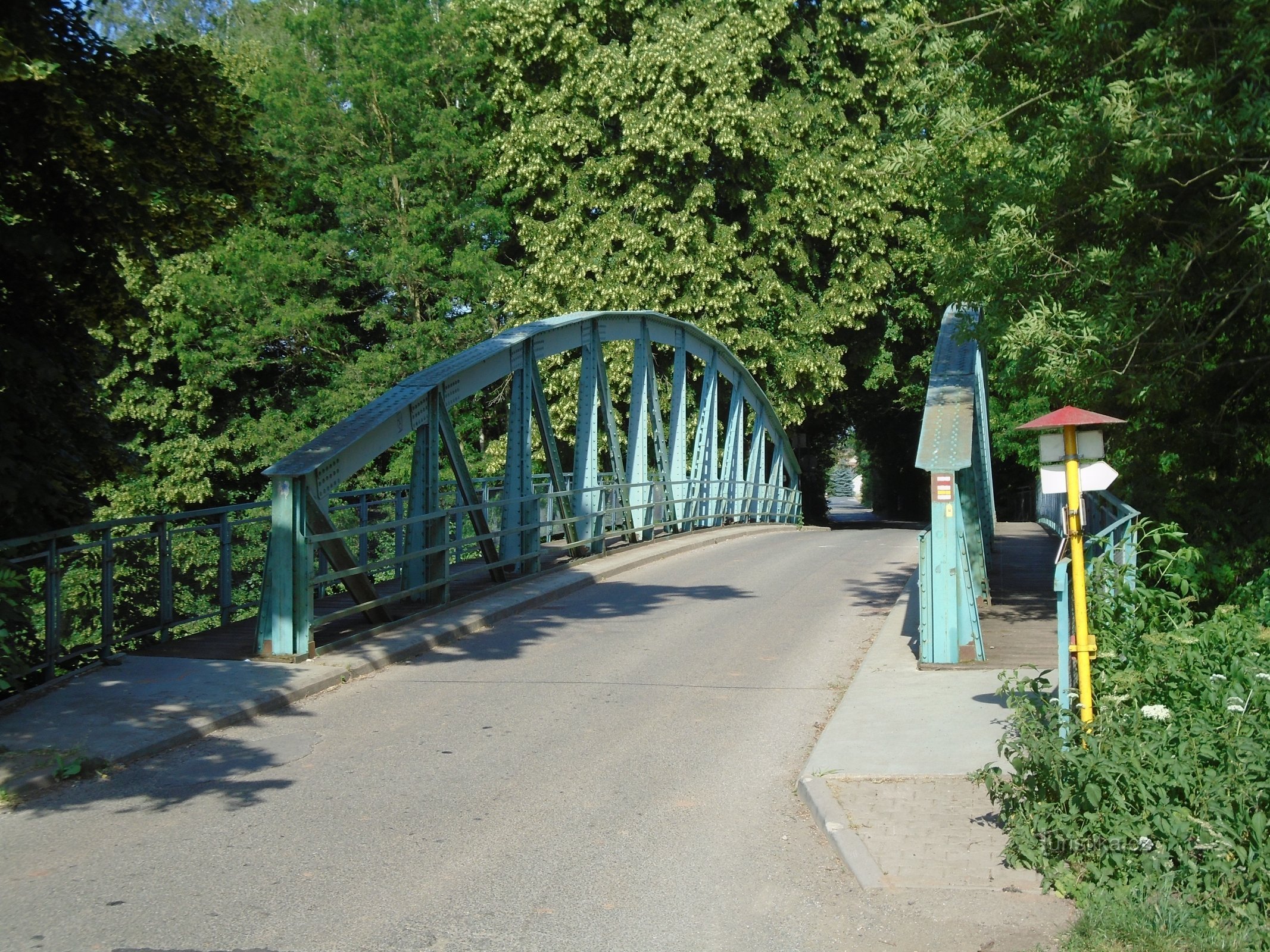 Pont sur l'Elbe (Lochenice)