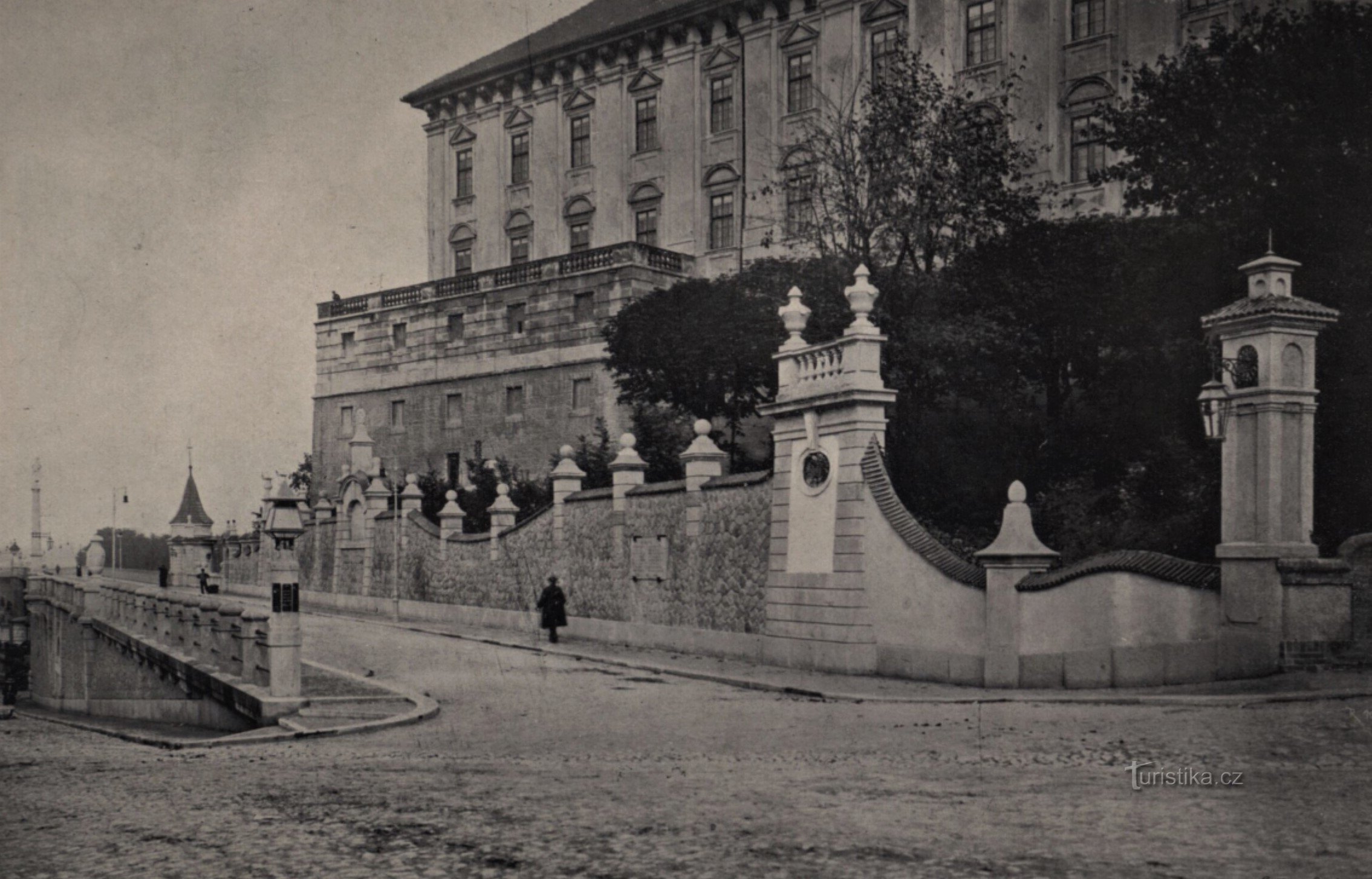 Most na Łabie w Roudnice nad Labem w 1910 r.