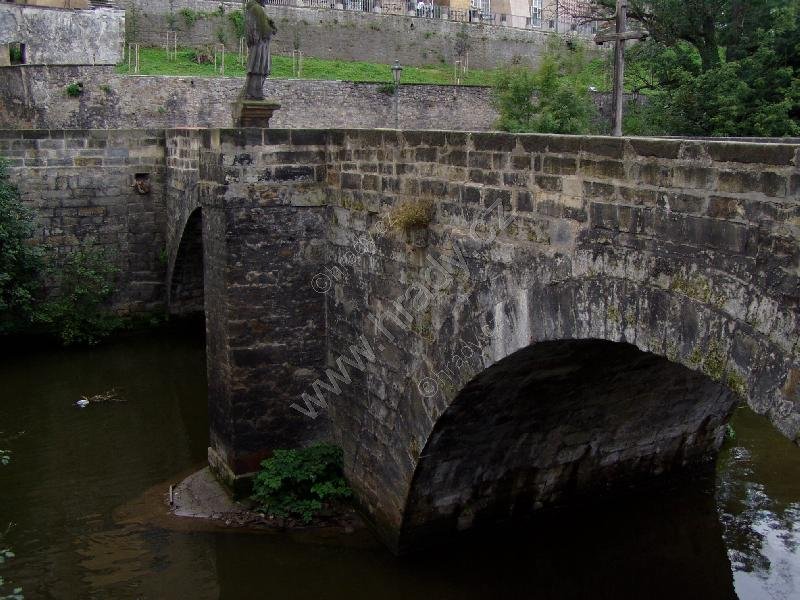 most přes mlýnské rameno