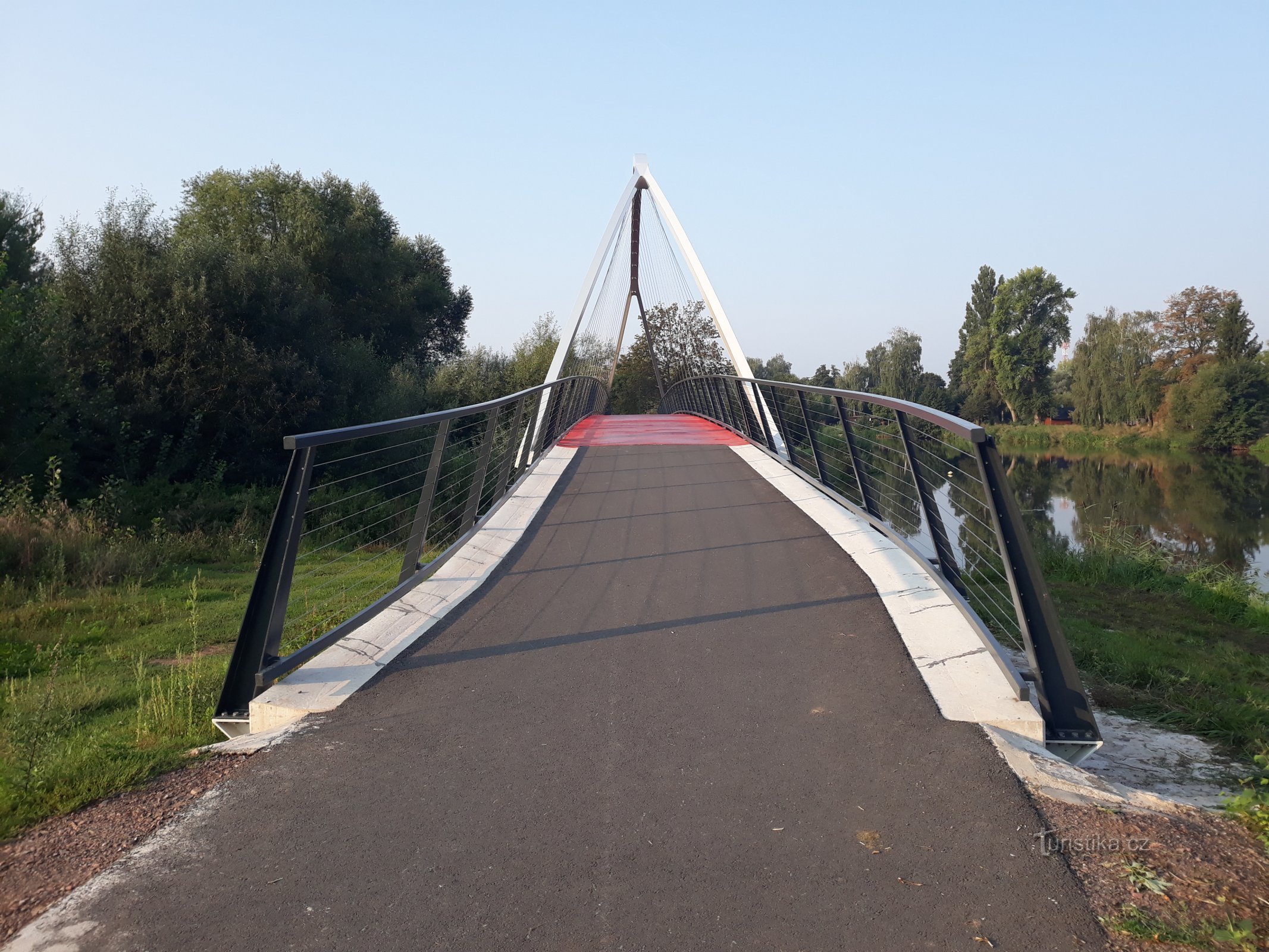 puente sobre el brazo ciego del Elba