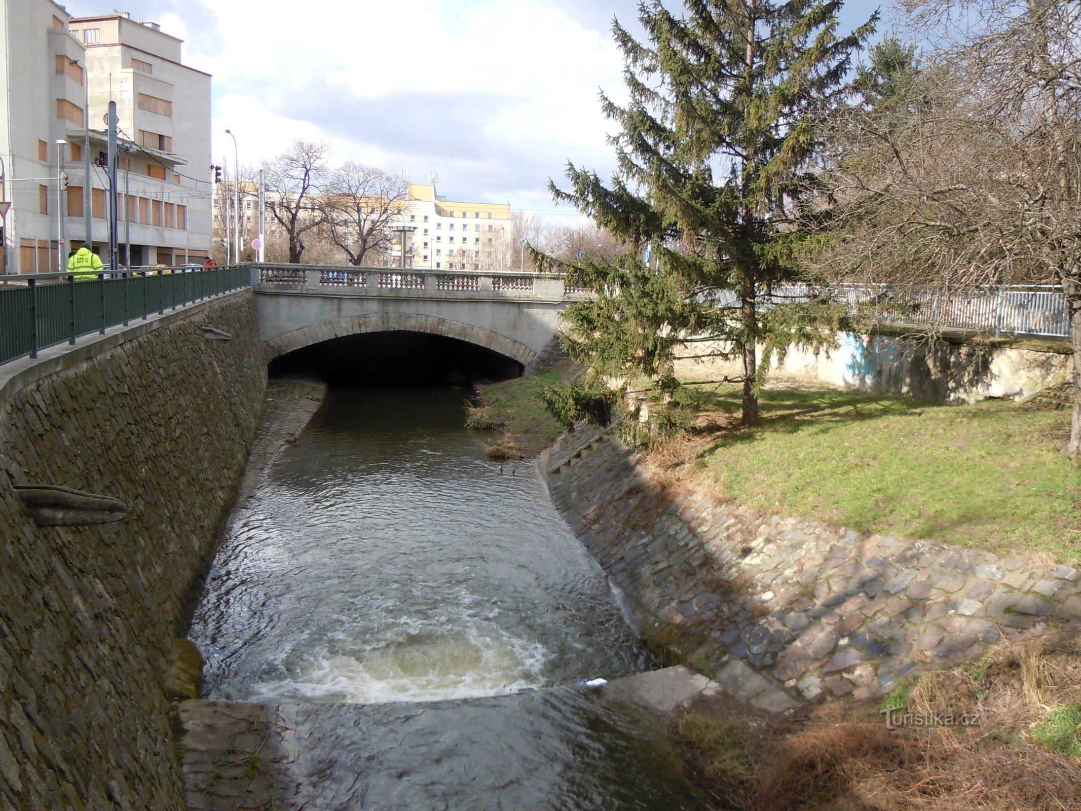 Brücke in Libni