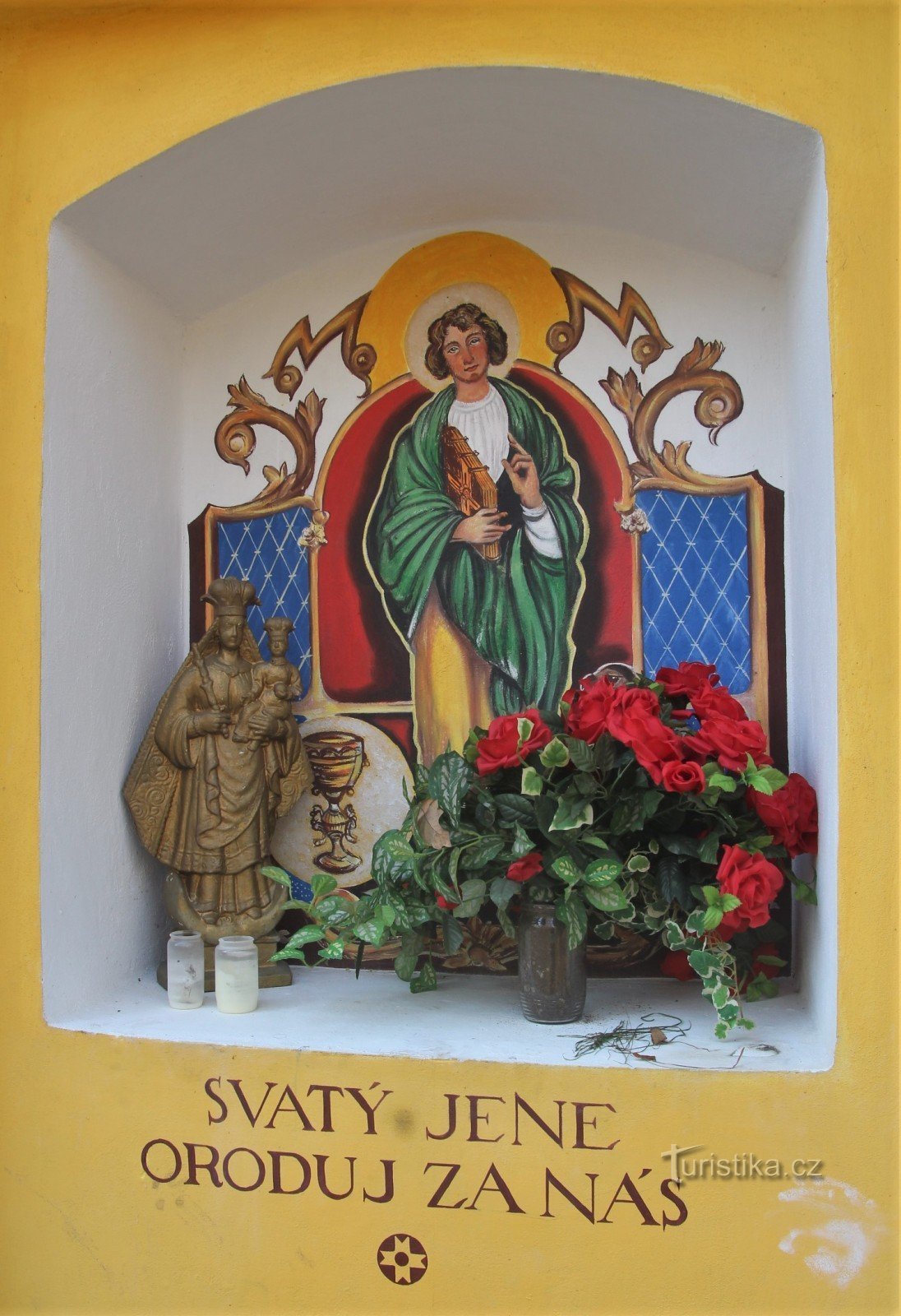 Motif St. John in the niche of the chapel