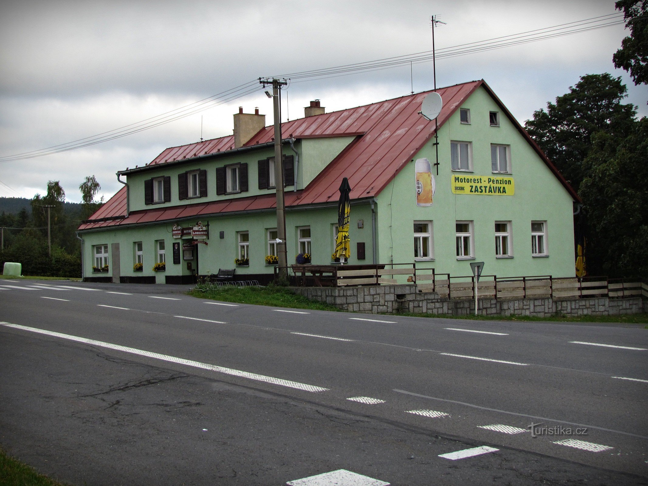 motoros pihenő a Žďárské patak felett