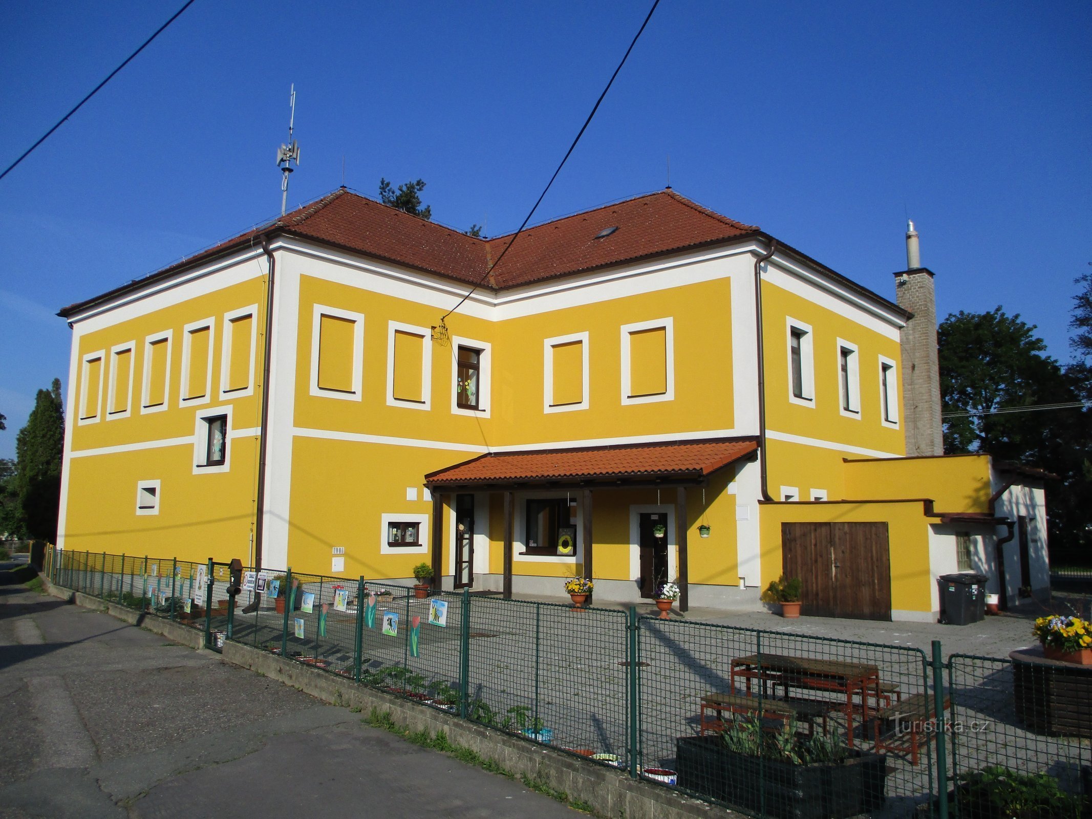 Kindergarten in Slatina nach der Rekonstruktion (Hradec Králové)