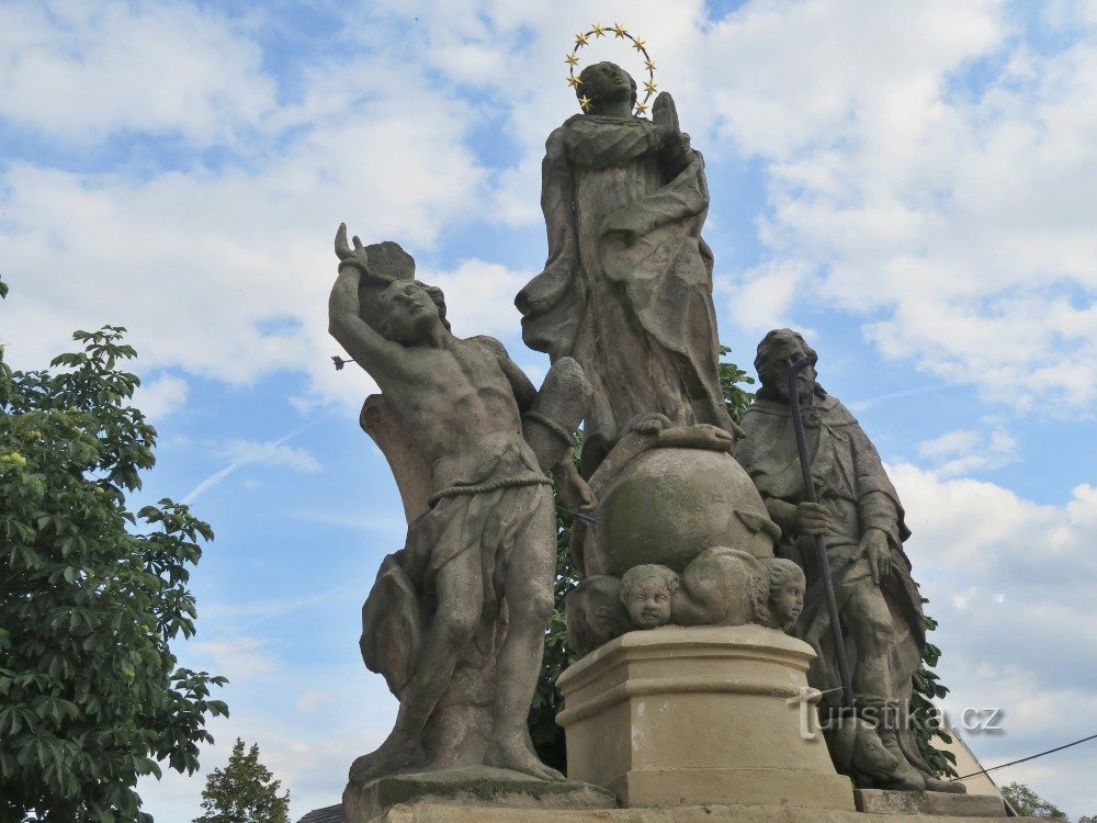 Messe - statue af Jomfru Maria, St. Sebastian og St. Rocha