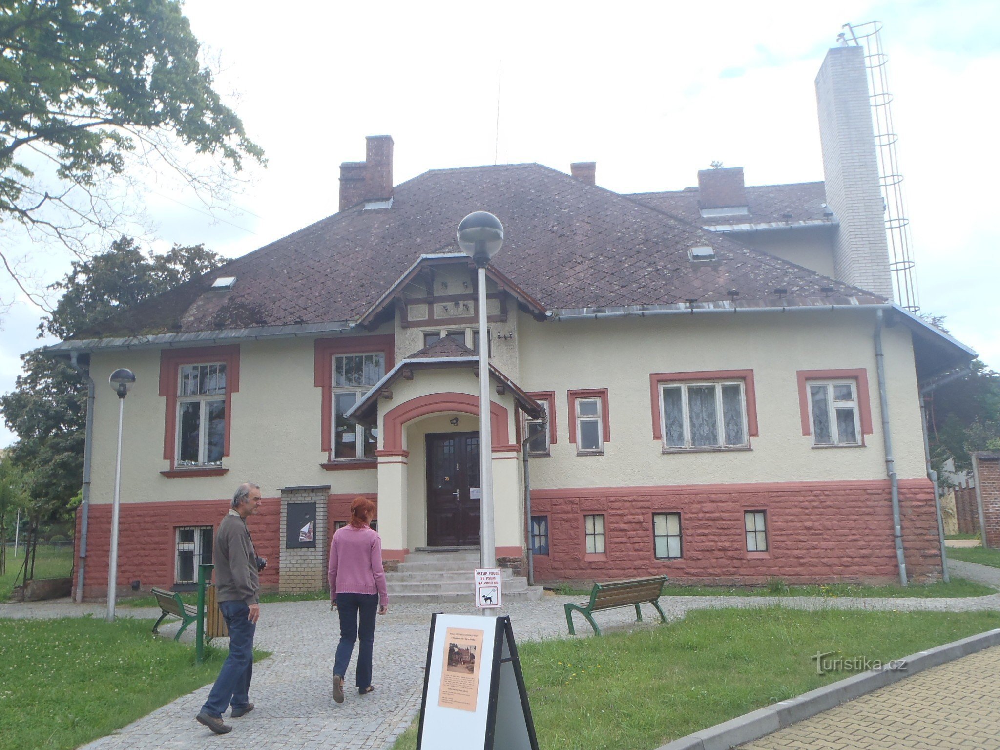 Muzeum駅