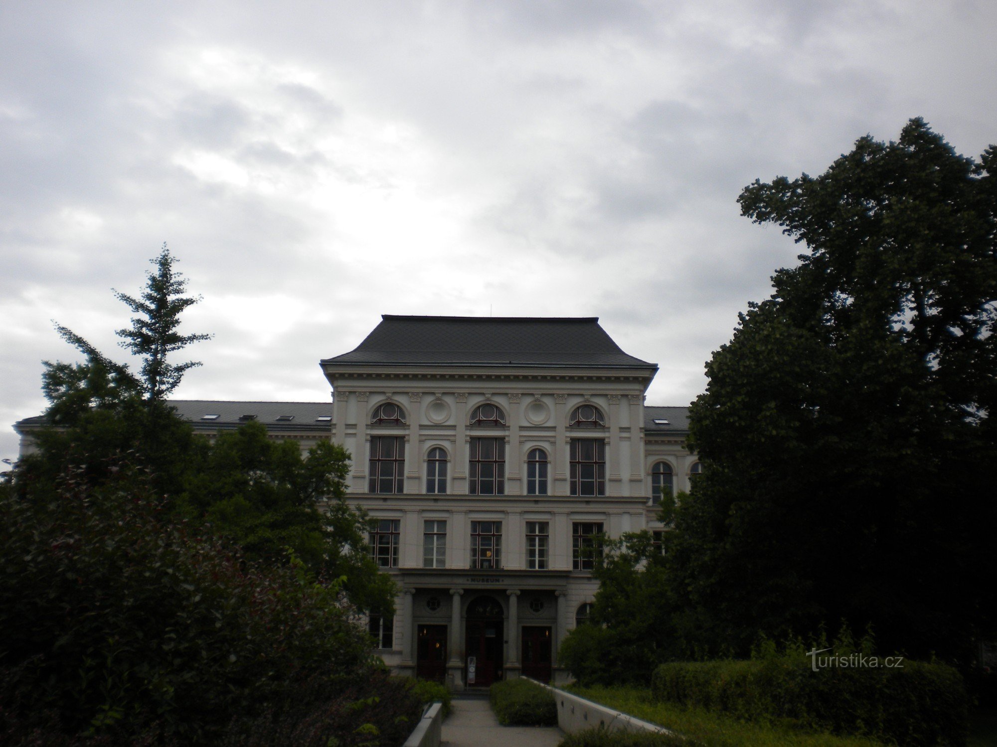 muzeum i park