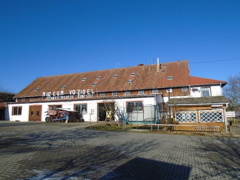 muzeum vozidel, techniky, modelů a řemesel Pořežany