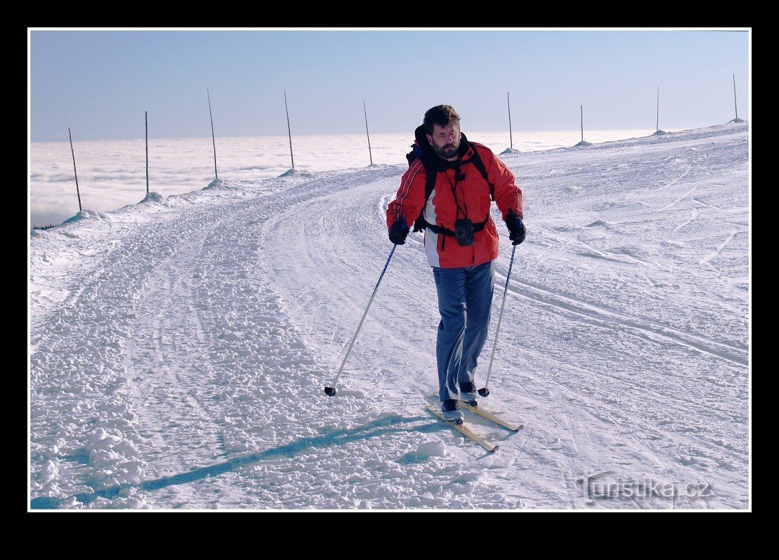 Auf Langlauf in der Schönheit des winterlichen Jeseníky-Gebirges