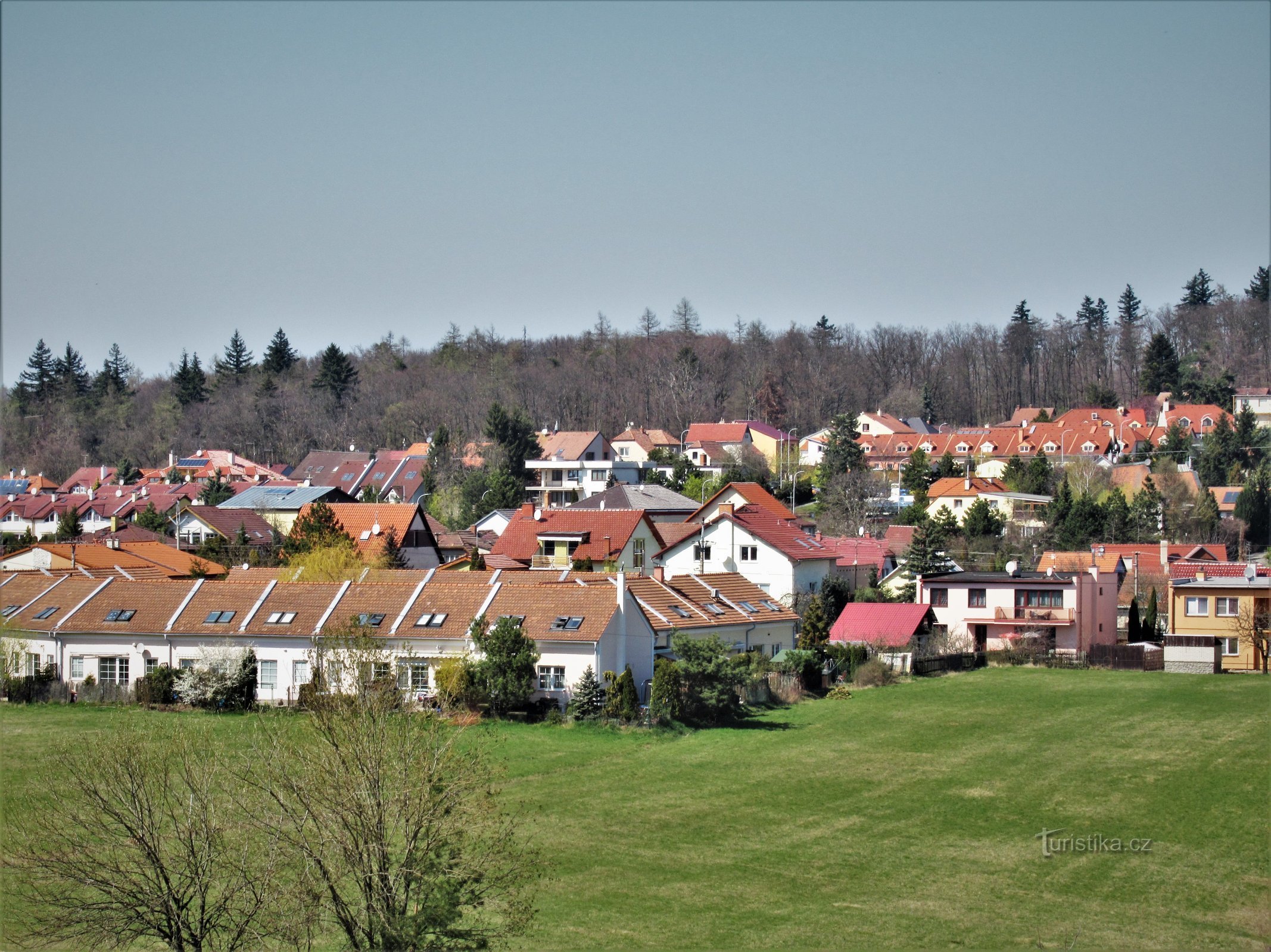 I den nederste ende af Útěchov