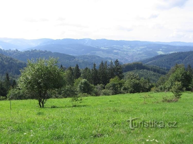 Na grebenu - pogled na Javorníky