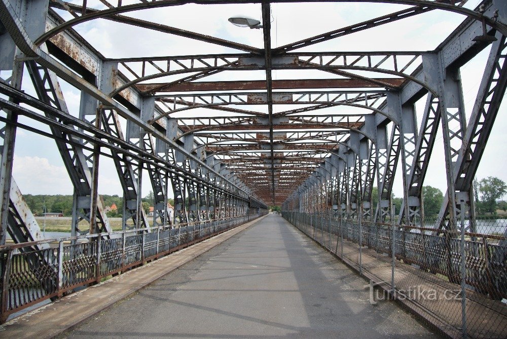 on the weir bridge