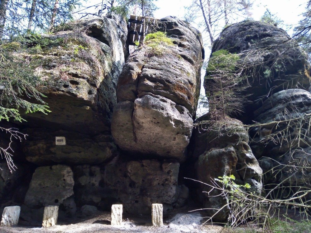 on the Kyjovská rock trail