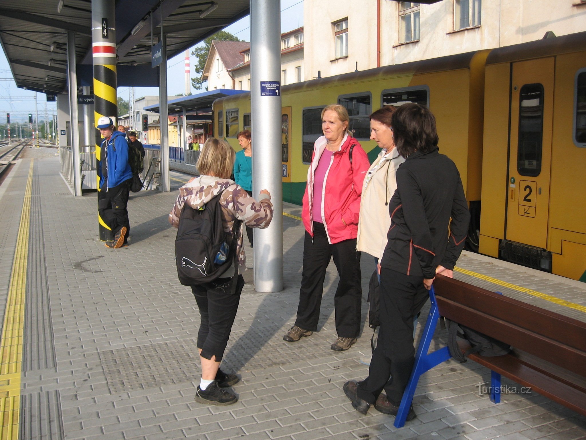 在 Strakonice 站