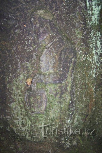 A beggar's house carved out of a rock - it's already dull...