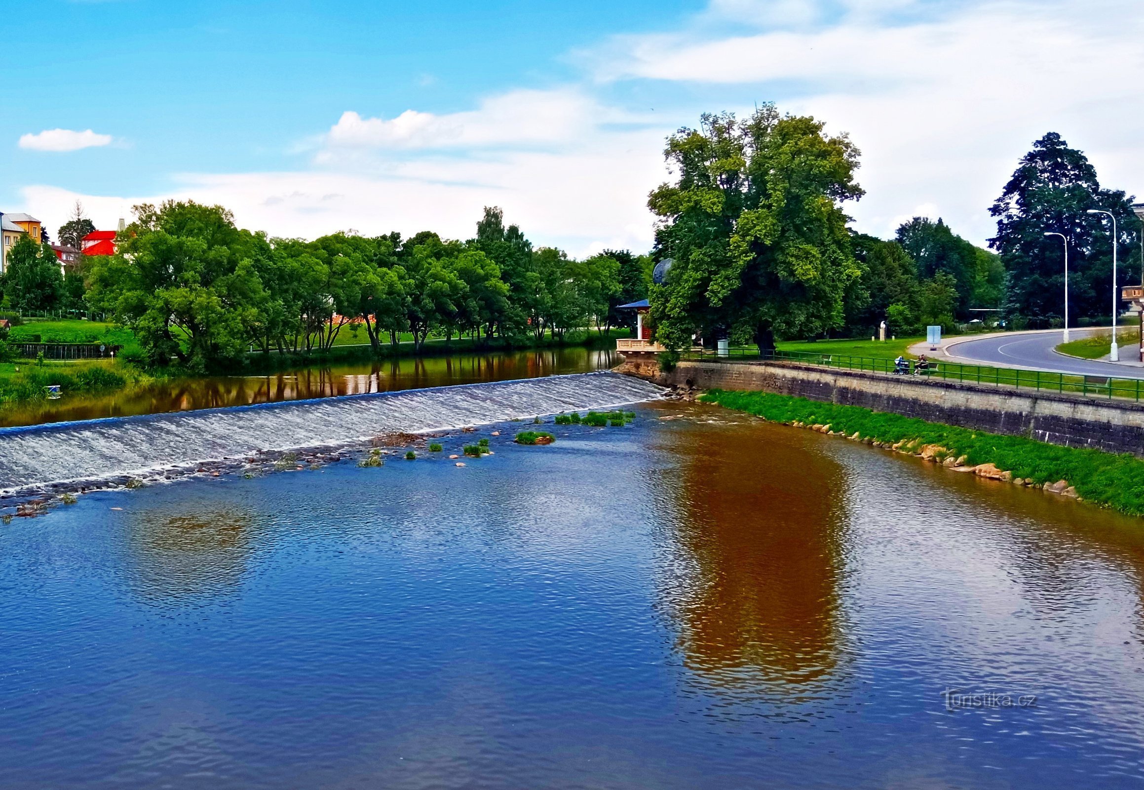 Til slottet i Světlá nad Sázavou