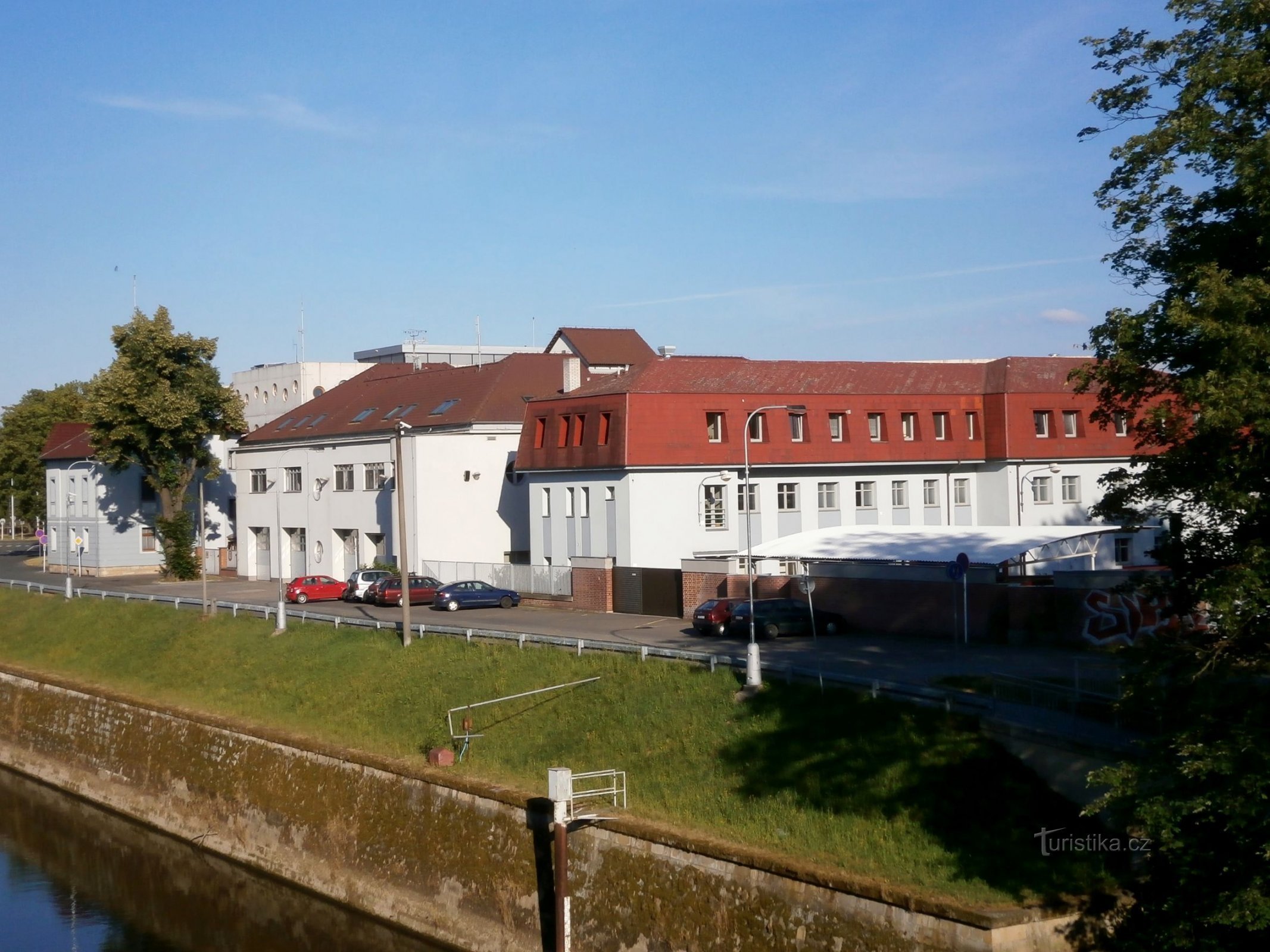 Nábřeží U Přívozu št. 330 (Hradec Králové, 10.7.2015. XNUMX. XNUMX)