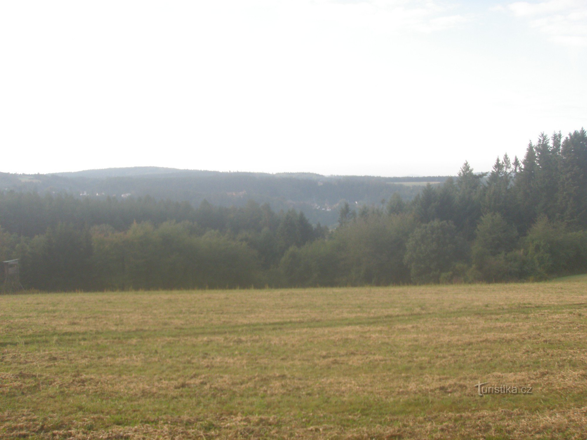 Au-dessus de Ledeček - vue de Rataj n/S