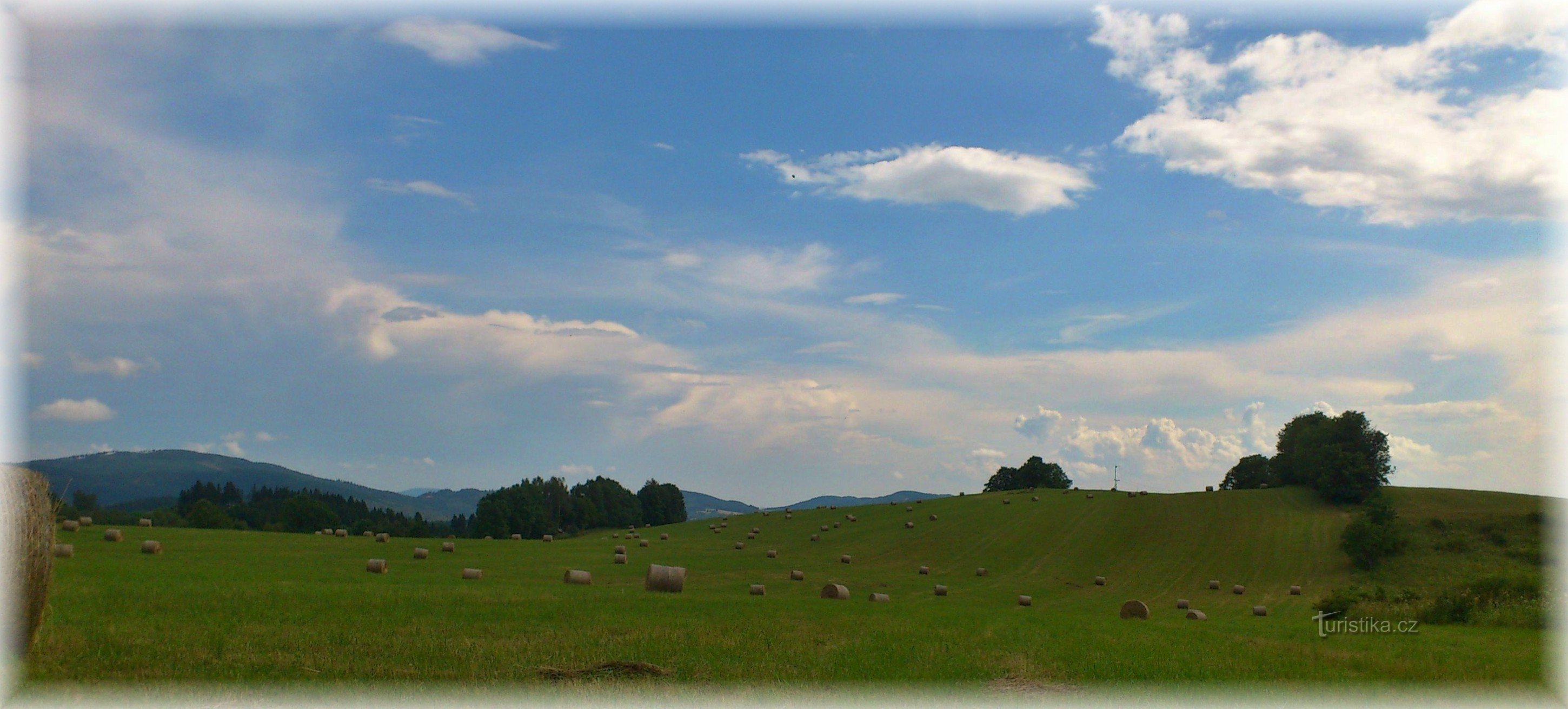 Above Šléglov