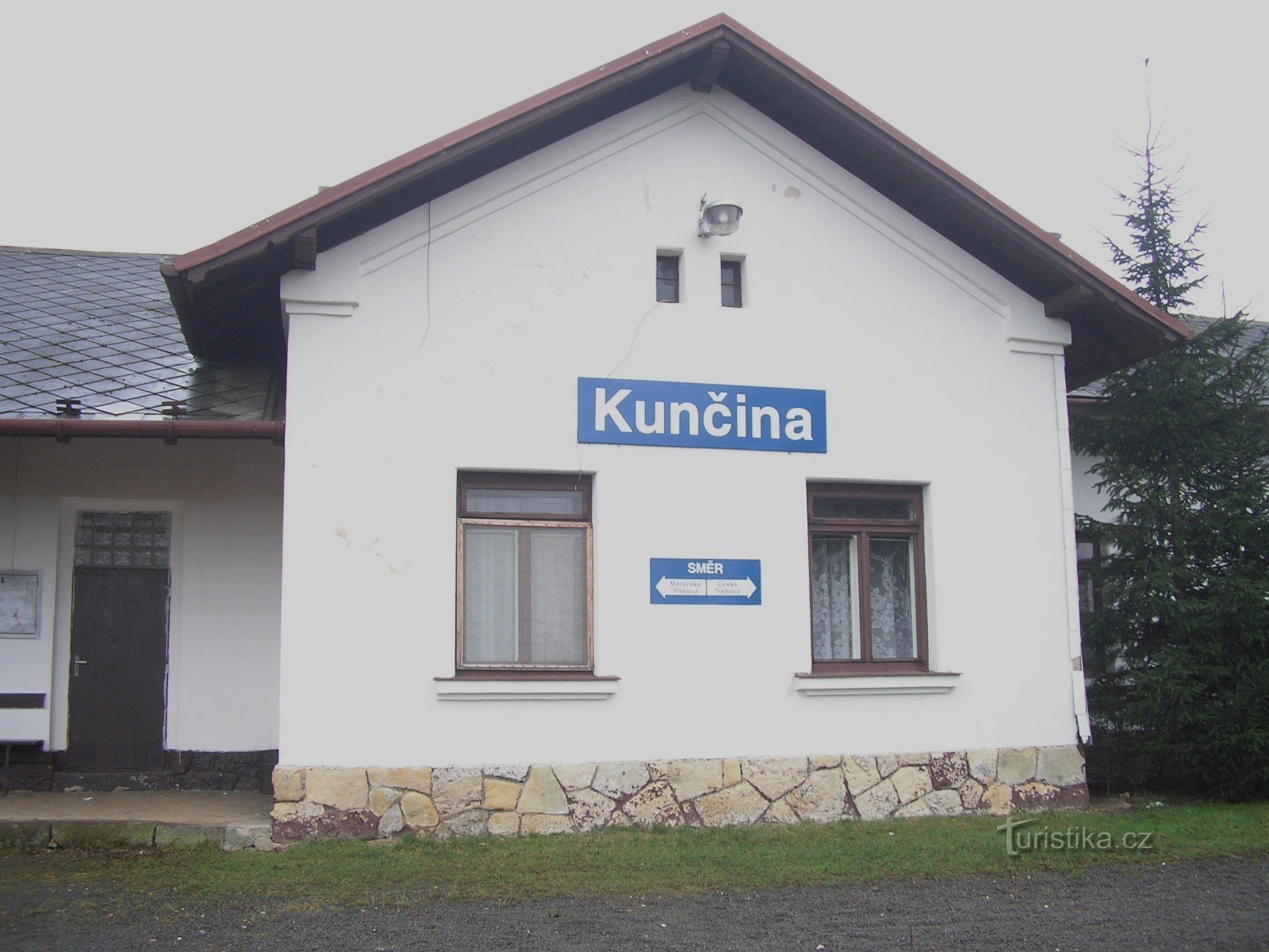 Kunčina railway station