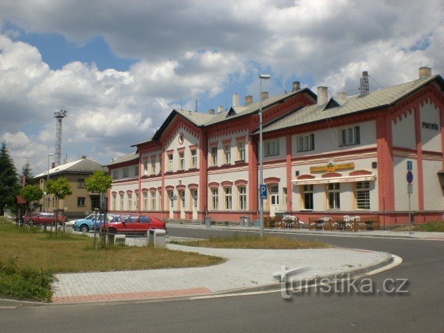 Protivín station