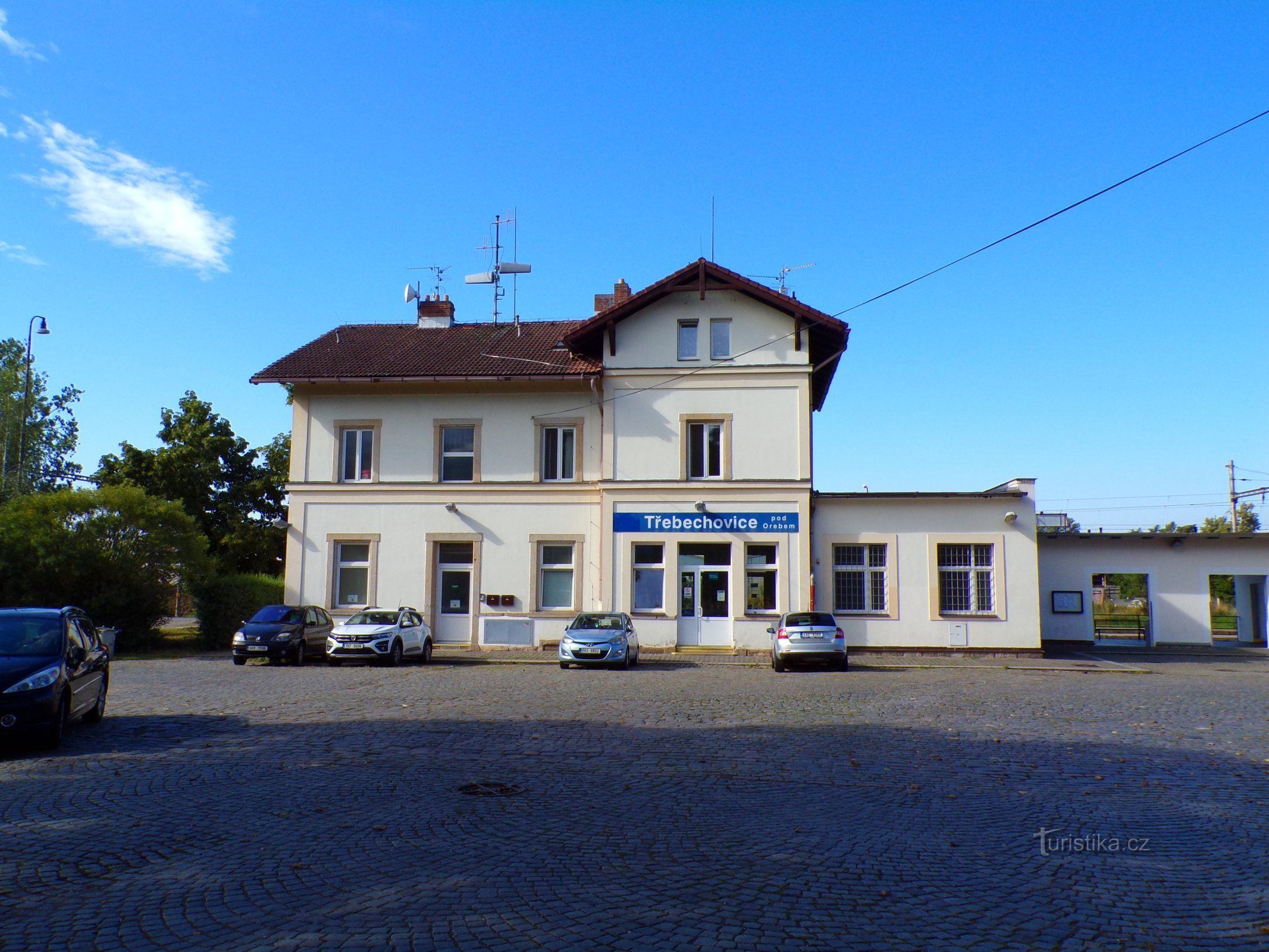 Järnvägsstation (Třebechovice pod Orebem, 31.7.2022 juli XNUMX)