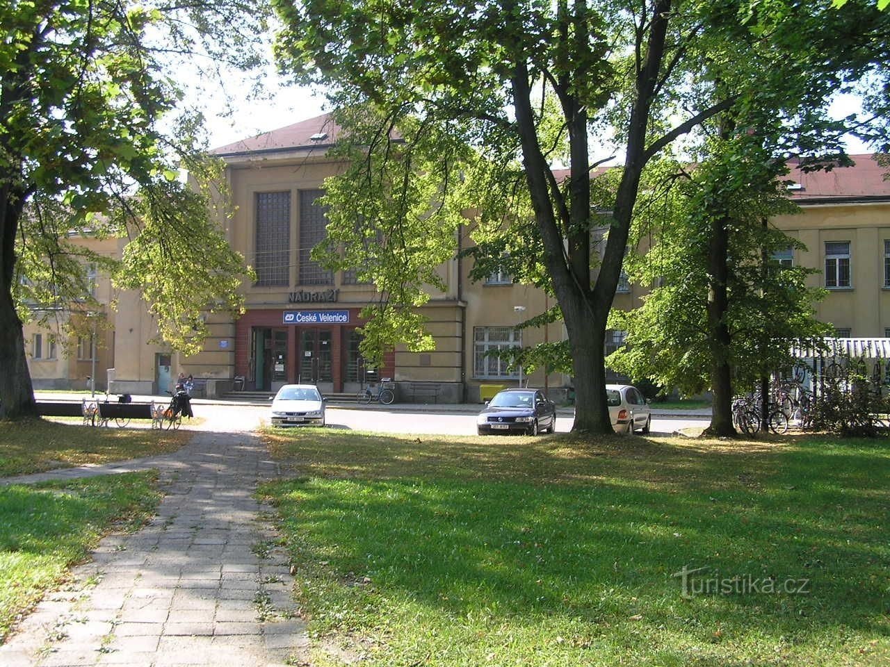 Tågstationen i České Velenice