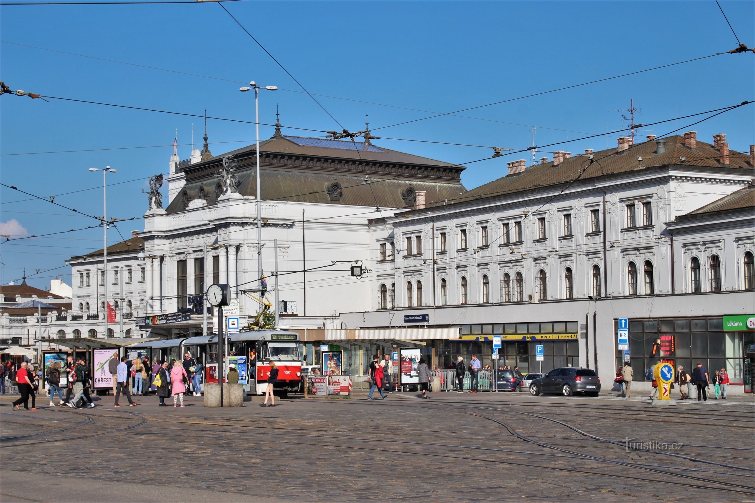 edificio de la estación