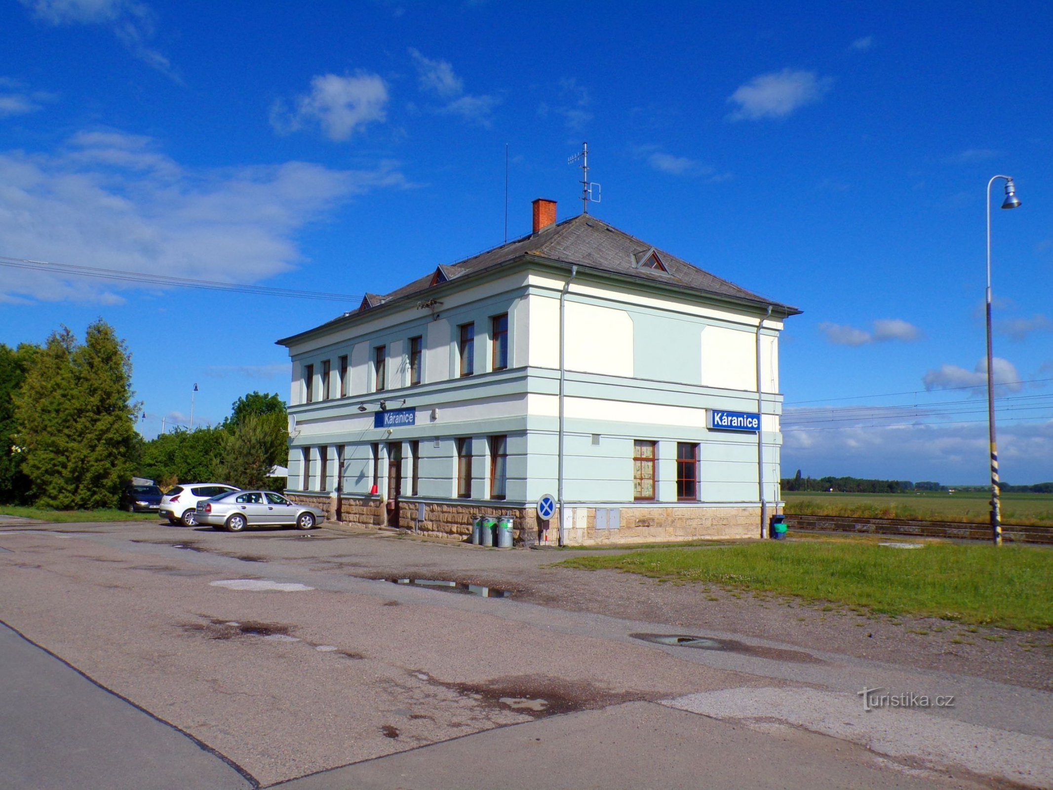 Edificio de la estación (Káranice, 29.5.2022/XNUMX/XNUMX)
