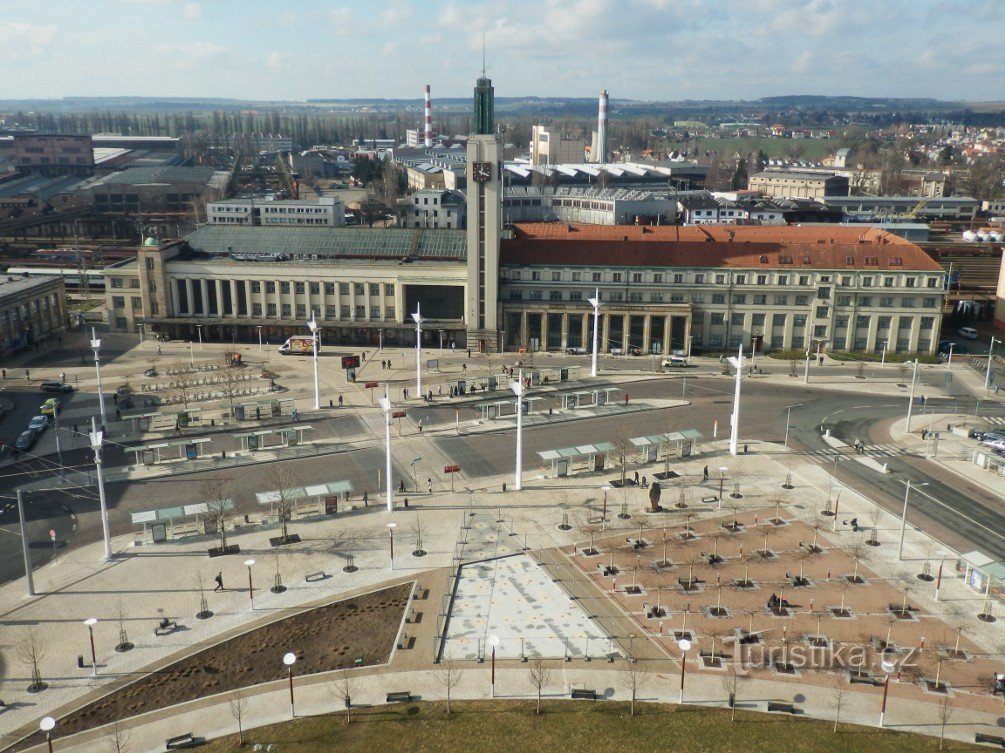 L'edificio della stazione su Riegrov náměstí