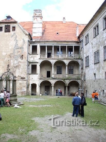 patio del castillo