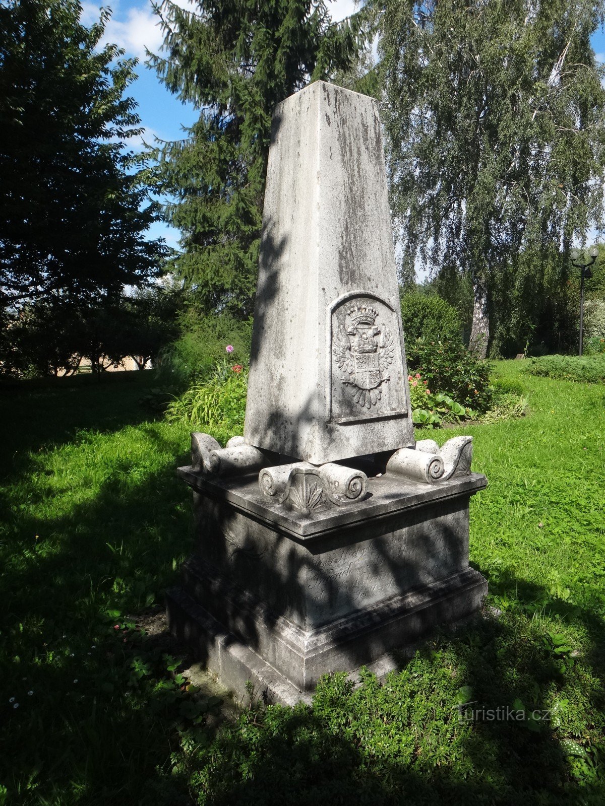 gravsten over Friedrich von Arco
