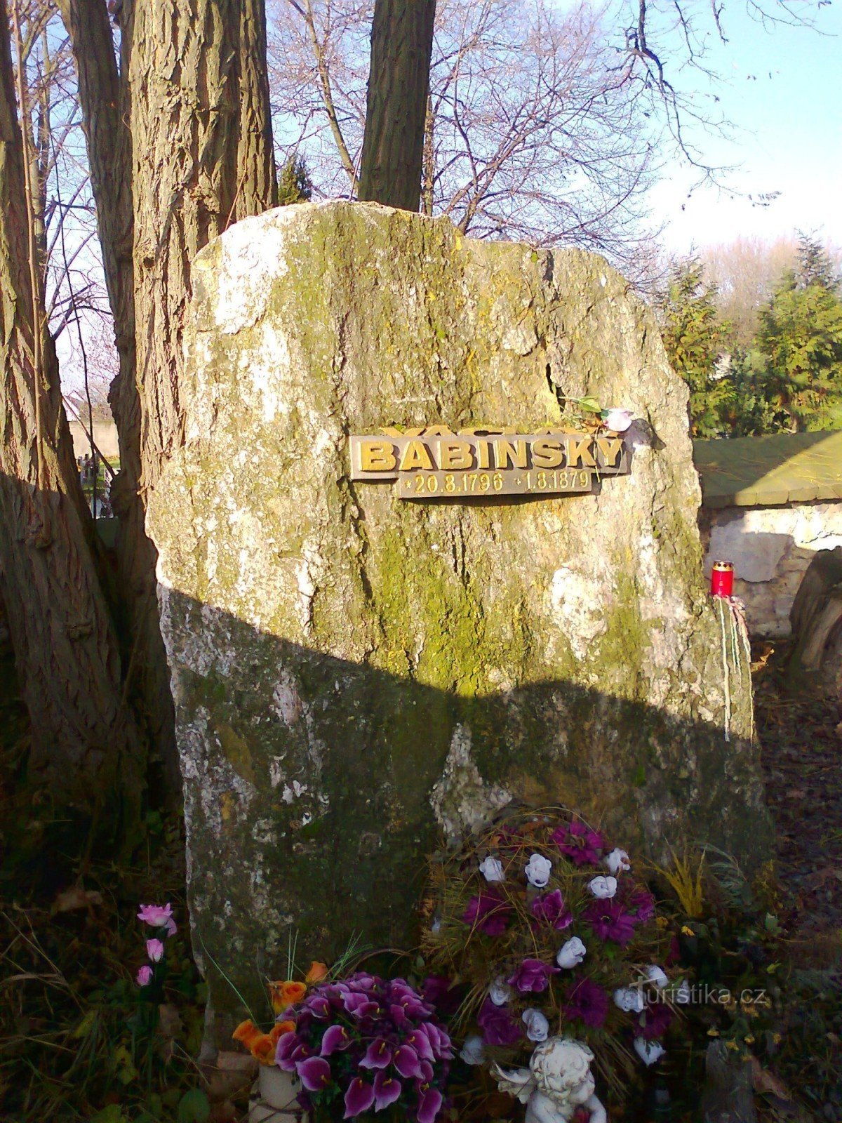 ヴァーツラフ・バビンスキーの墓石