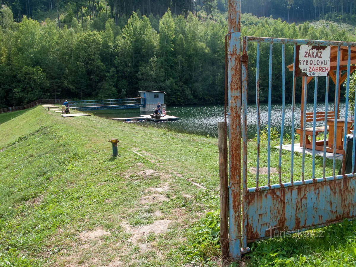 Ми також можемо знайти тут відпочиваючих