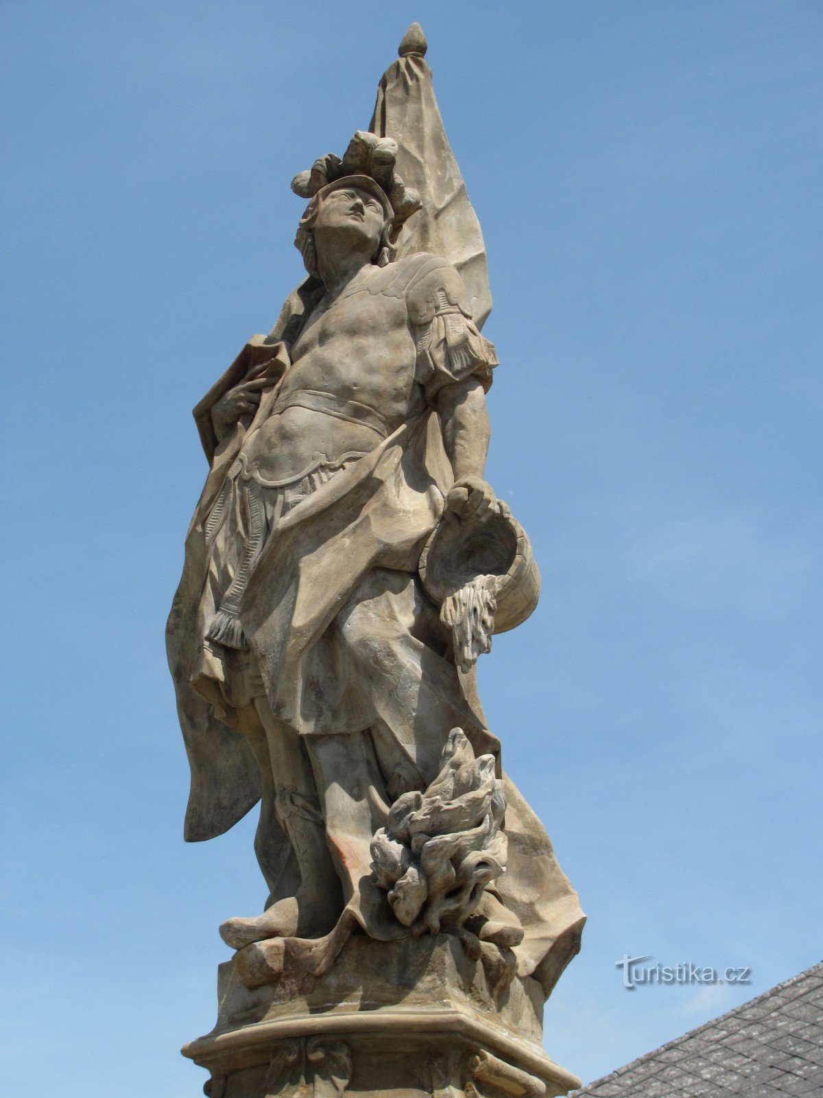 Náklo - estátua de St. Floriana