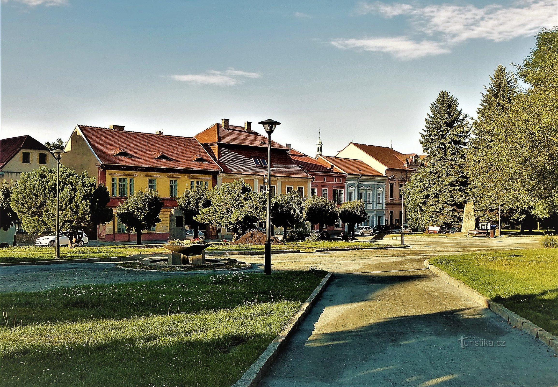 NOUS. Smiřických avec le bureau municipal