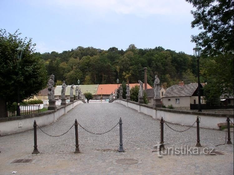 Square above Oslavou